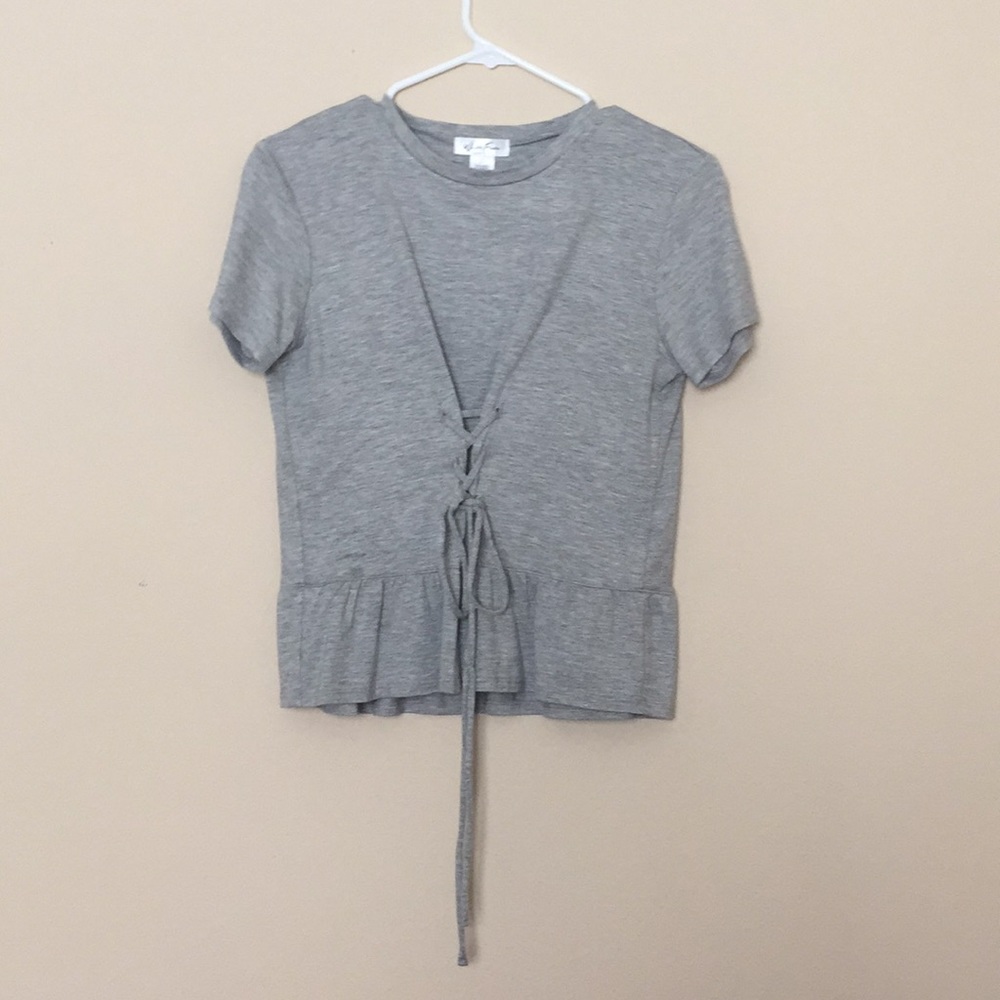 grey shirt